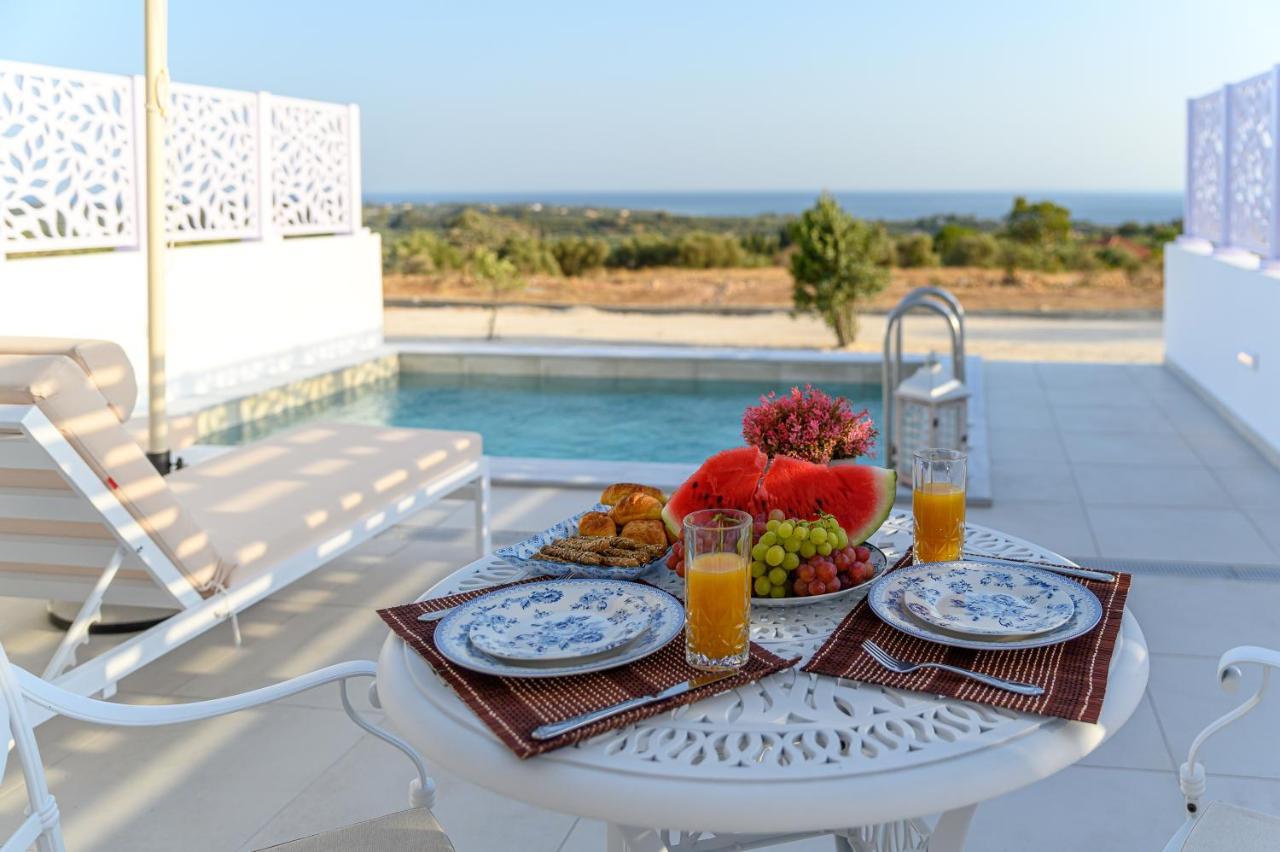Dionisos Suites Lixúri Exterior foto