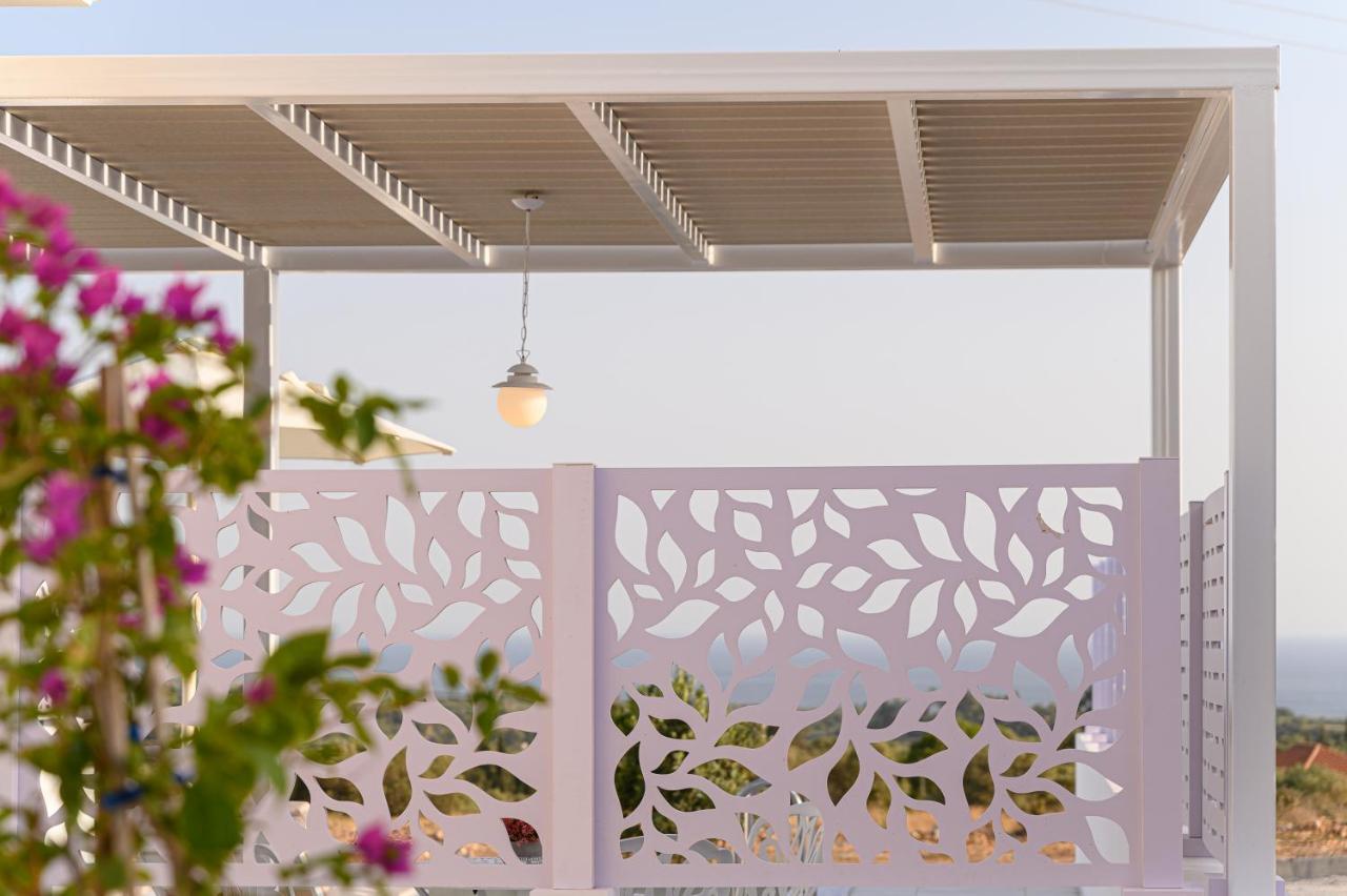 Dionisos Suites Lixúri Exterior foto